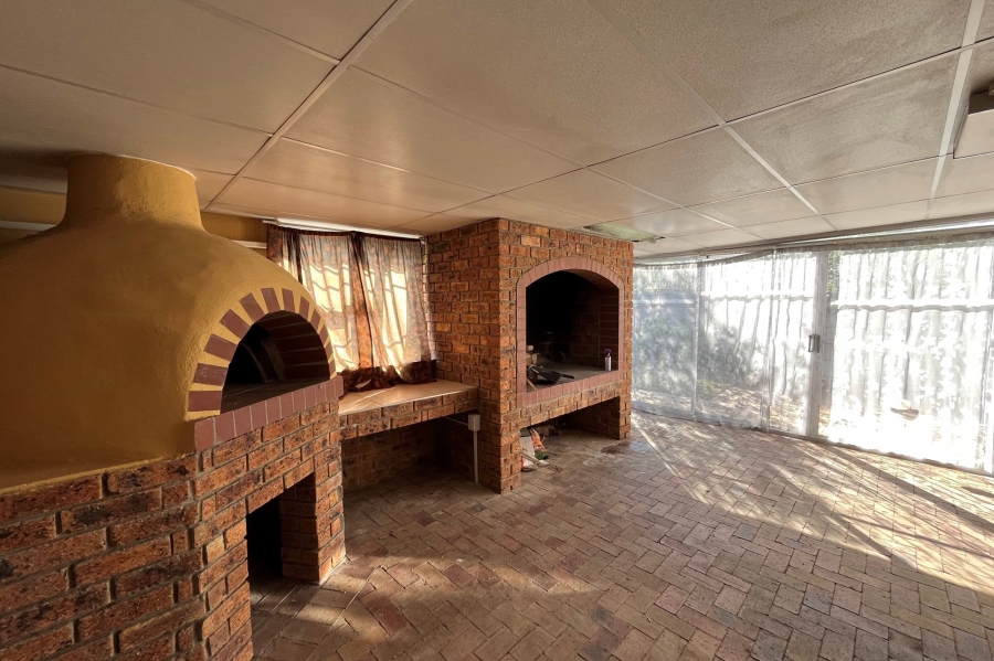 To Let 3 Bedroom Property for Rent in Soneike Western Cape